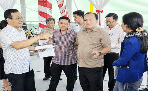 ត្រៀម​ជា​ស្រេច​ពិ​ធី​ផ្តើមកសាង និង​សម្ពោធ​បណ្តា​គម្រោង​ដើម្បី​អប​អរ​សា​ទរ​មហា​សន្និ​បាត​តំ​ណាង​បក្ខ​ភាគ​ទី​ក្រុង​កឹង​ធើ