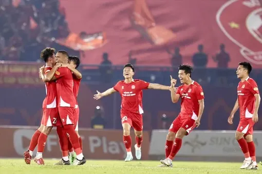 Công an TP Hồ Chí Minh thắng trận derby