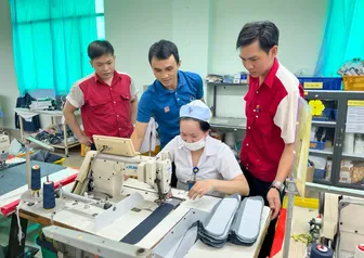 Đồng hành cùng đời sống, việc làm của đoàn viên, người lao động