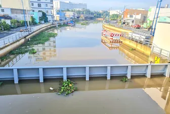 Tăng cường ứng phó bão số 10 xuất hiện trên Biển Đông