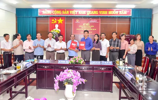 Xã Kế Sách ký kết ghi nhớ phối hợp tuyên truyền với Báo và Phát thanh, Truyền hình Cần Thơ