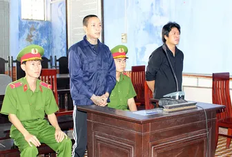 Cố ý gây thương tích, 2 bị cáo lãnh án tù