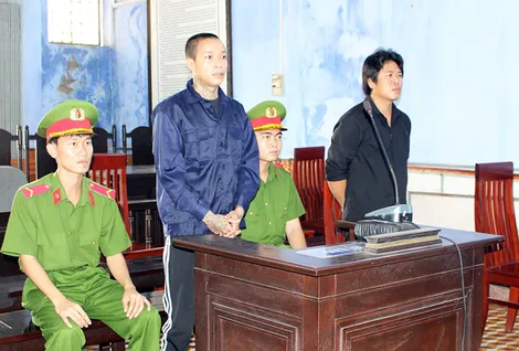 Cố ý gây thương tích, 2 bị cáo lãnh án tù