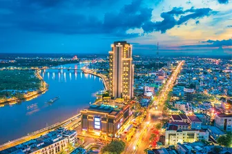 Phấn đấu xây dựng TP Cần Thơ thuộc nhóm thành phố phát triển khá của châu Á, trở thành thành phố đáng sống