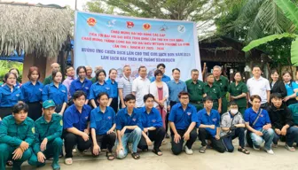 Phường An Bình phát động phong trào làm sạch rác trên hệ thống kênh rạch