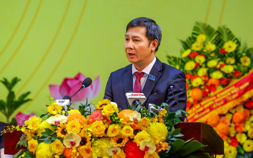 សម​មិត្ត ឡេ​ក្វាង​តុង បាន​ជ្រើស​តាំង​ឱ្យ​កាន់​តំ​ណែង​លេខា​គណៈ​កម្មា​ធិការ​បក្ស​ទី​ក្រុង​កឹង​ធើ អា​ណត្តិ​កាល ២០២៥​-២០៣០