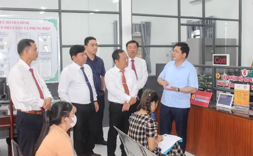 Khai thác tốt tiềm năng, thế mạnh để đưa xã Phụng Hiệp phát triển hơn nữa Khai thác tốt tiềm năng, thế mạnh để đưa xã Phụng Hiệp phát triển hơn nữa