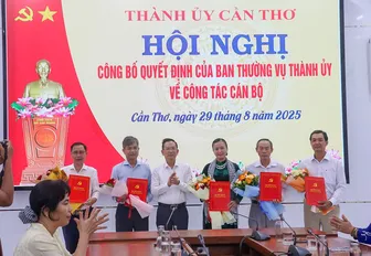 Khẩn trương hoàn thành việc chi trả chính sách, chế độ trước ngày 15-10-2025 cho các đối tượng nghỉ hưu trước tuổi, nghỉ thôi việc