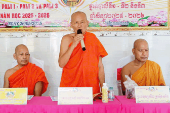 រស់​នៅ​ជាតិ​ល្អ សាសនា​បវរ