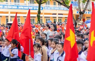 Đổi mới giáo dục qua góc nhìn của cán bộ quản lý Trường Tiểu học Lê Văn Tám