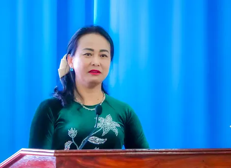 Báo cáo chuyên đề “Xây dựng và phát triển TP Cần Thơ: Nhiệm vụ trọng tâm và giải pháp đột phá”