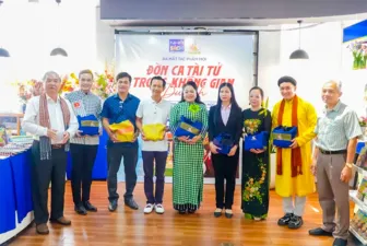 Nhà nghiên cứu Nhâm Hùng ra mắt sách “Đờn ca tài tử trong không gian du lịch”