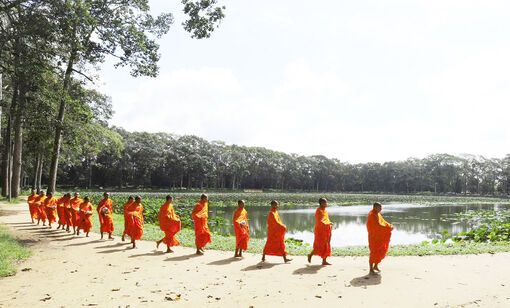 ទស្សនា​កម្សាន្ត​រមណី​យដ្ឋាន​ថ្នាក់​ជាតិ​ស្រះ​ដូន​អន