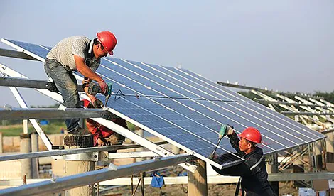 Sản lượng điện tái tạo toàn cầu lần đầu tiên vượt than đá