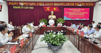 យក​ចិត្ត​ទុក​ដាក់​លើ​ការ​កសាង​គោល​នយោ​បាយ​ដើម្បី​ទាក់​ទាញ​អ្នក​វិនិ​យោគ​សម្រាប់​ទី​ក្រុង