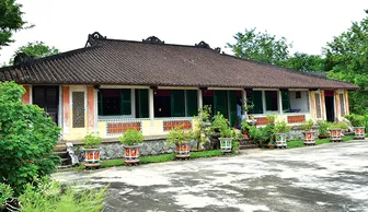 Giá trị nghệ thuật của "nhà trăm cột"