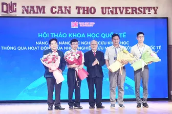 Nâng cao năng lực nghiên cứu khoa học thông qua hoạt động của nhóm nghiên cứu mạnh và công bố quốc tế