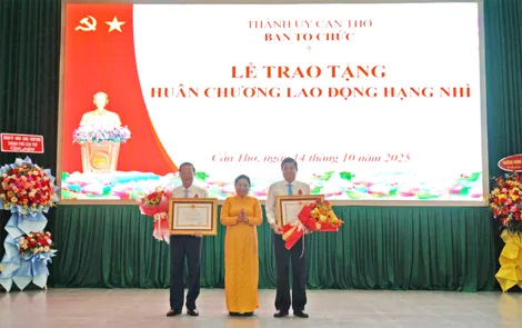TP Cần Thơ họp mặt kỷ niệm 95 năm Ngày truyền thống Ngành Tổ chức xây dựng Đảng