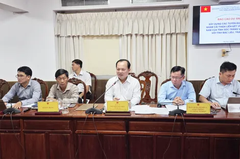 Lãnh đạo TP Cần Thơ làm việc với Đoàn công tác ADB về tiến độ chuẩn bị dự án đường bộ liên kết vùng