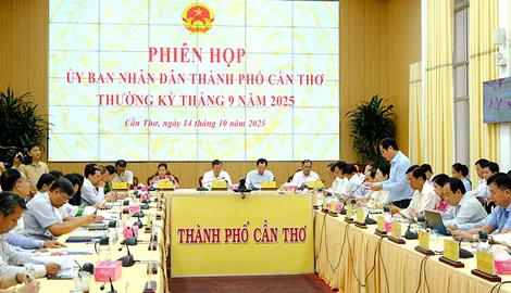 Kịp thời tháo gỡ khó khăn, vướng mắc, phấn đấu hoàn thành cao nhất các chỉ tiêu phát triển kinh tế - xã hội năm 2025