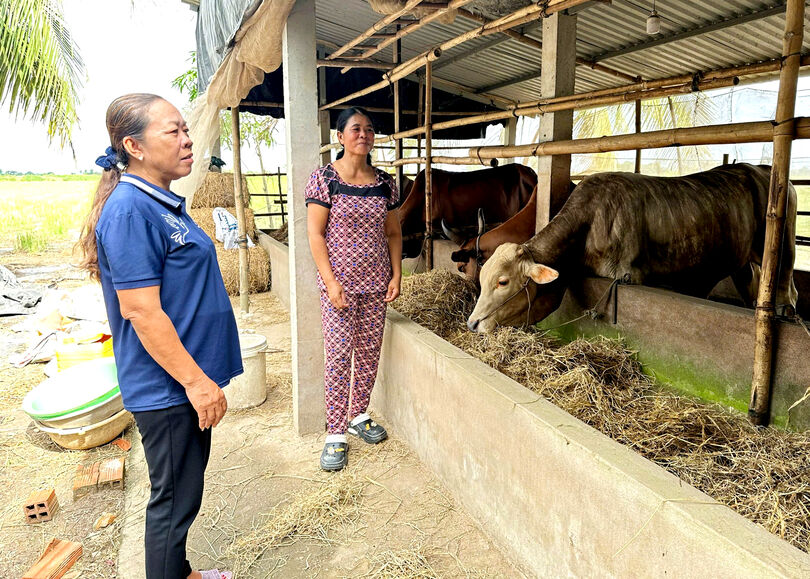 ទុន​គោល​នយោ​បាយ​សង្គម​ ជួយ​សមា​ជិកា​នារី​លើក​កម្ពស់​ជីវ​ភាព​