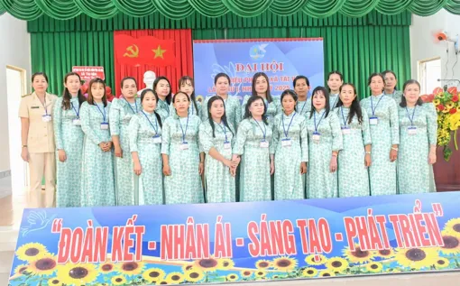 Phụ nữ xã Tài Văn khẳng định vai trò, vị thế trong gia đình và xã hội Phụ nữ xã Tài Văn khẳng định vai trò, vị thế trong gia đình và xã hội