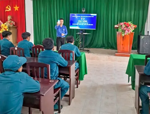 Chuyển đổi số trong công tác bảo vệ nền tảng tư tưởng của Đảng tại xã Vĩnh Tường: Cơ hội và thách thức