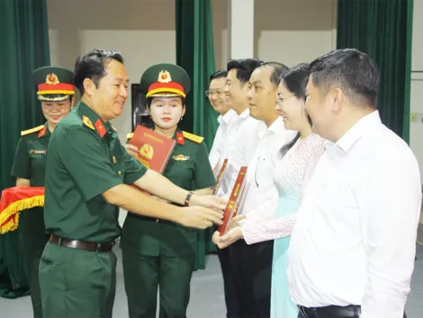 Bổ nhiệm chính trị viên, chính trị viên phó ban chỉ huy quân sự cấp xã