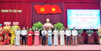 Họp mặt kỷ niệm 95 năm Ngày Truyền thống Văn phòng cấp ủy