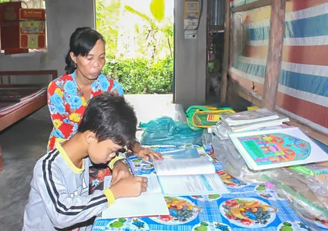 Nghị lực vượt khó của người phụ nữ khuyết tật