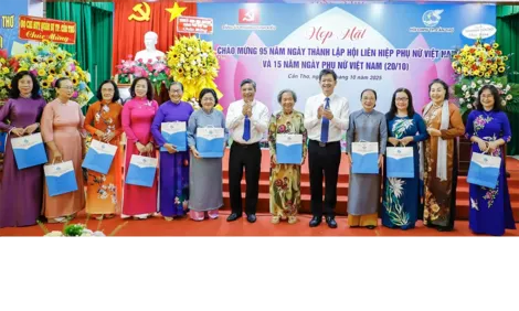 Nhiều hoạt động sôi nổi kỷ niệm 95 năm Ngày thành lập Hội LHPN Việt Nam và 15 năm Ngày Phụ nữ Việt Nam