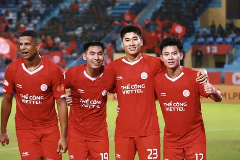 Ngược dòng hạ Đà Nẵng, Thể Công Viettel áp sát ngôi đầu