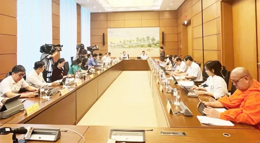 Đánh giá kết quả thực hiện kế hoạch phát triển kinh tế - xã hội năm 2025