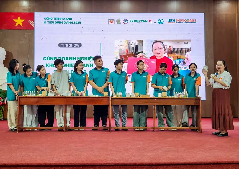 Chia sẻ “thực chiến” về hành trình khởi nghiệp xanh Chia sẻ “thực chiến” về hành trình khởi nghiệp xanh