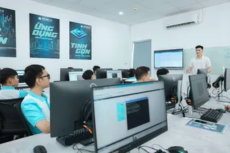 Học công nghệ thông tin tại Congnghethongtinaau.com ra làm gì?
