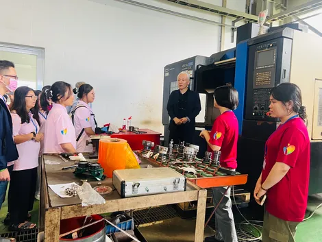 KVIP và KOCUN Cần Thơ tổ chức giao lưu, hướng nghiệp cho học sinh Việt - Hàn KVIP và KOCUN Cần Thơ tổ chức giao lưu, hướng nghiệp cho học sinh Việt - Hàn