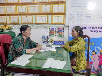 Bí thư chi bộ tận tụy phục vụ nhân dân