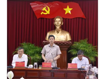 Đảm bảo chất lượng quy hoạch, thu hút nguồn lực đầu tư các khu, cụm công nghiệp, các dự án năng lượng