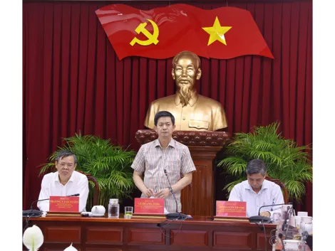 Đảm bảo chất lượng quy hoạch, thu hút nguồn lực đầu tư các khu, cụm công nghiệp, các dự án năng lượng Đảm bảo chất lượng quy hoạch, thu hút nguồn lực đầu tư các khu, cụm công nghiệp, các dự án năng lượng