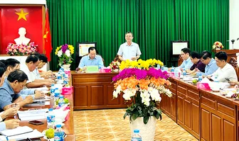 Lãnh đạo thành phố làm việc với cán bộ chủ chốt Sở Tài chính Lãnh đạo thành phố làm việc với cán bộ chủ chốt Sở Tài chính