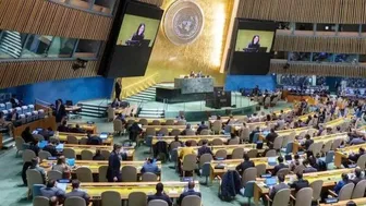 Việt Nam tiến bước vững chắc trên con đường phát triển Việt Nam tiến bước vững chắc trên con đường phát triển