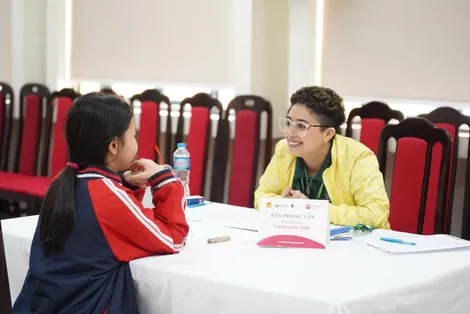 Chính phủ quyết định đưa tiếng Anh thành môn học bắt buộc ngay từ lớp 1 Chính phủ quyết định đưa tiếng Anh thành môn học bắt buộc ngay từ lớp 1