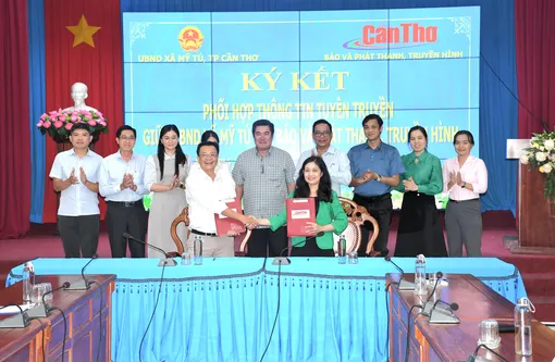 Xã Mỹ Tú ký kết phối hợp thông tin tuyên truyền với Báo và Phát thanh, Truyền hình Cần Thơ