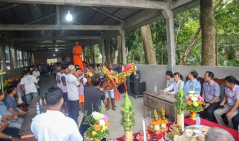Chùa Pô Thi Thlâng, xã Thới An Hội tổ chức Lễ hạ thủy ghe Ngo