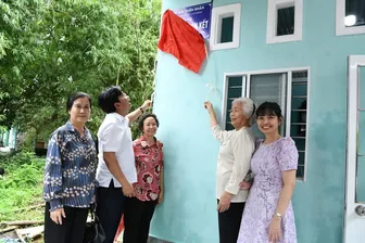 Xã Long Phú bàn giao 2 căn nhà đại đoàn kết Xã Long Phú bàn giao 2 căn nhà đại đoàn kết