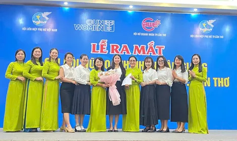 Ra mắt Chi hội Nữ doanh nhân Hậu Giang Ra mắt Chi hội Nữ doanh nhân Hậu Giang