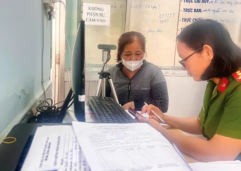 Chi trả các khoản an sinh xã hội qua ứng dụng VNeID Chi trả các khoản an sinh xã hội qua ứng dụng VNeID