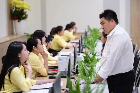 Cán bộ thế hệ Gen Z - giữ mình giữa thách thức và cám dỗ