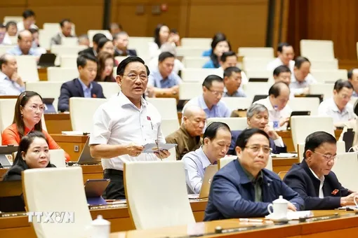 Đề xuất cơ chế tiền lương phù hợp để công chức, viên chức yên tâm công tác