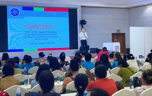 Nghịch lý trong ăn uống của giới trẻ: giàu năng lượng nhưng nghèo dưỡng chất Nghịch lý trong ăn uống của giới trẻ: giàu năng lượng nhưng nghèo dưỡng chất